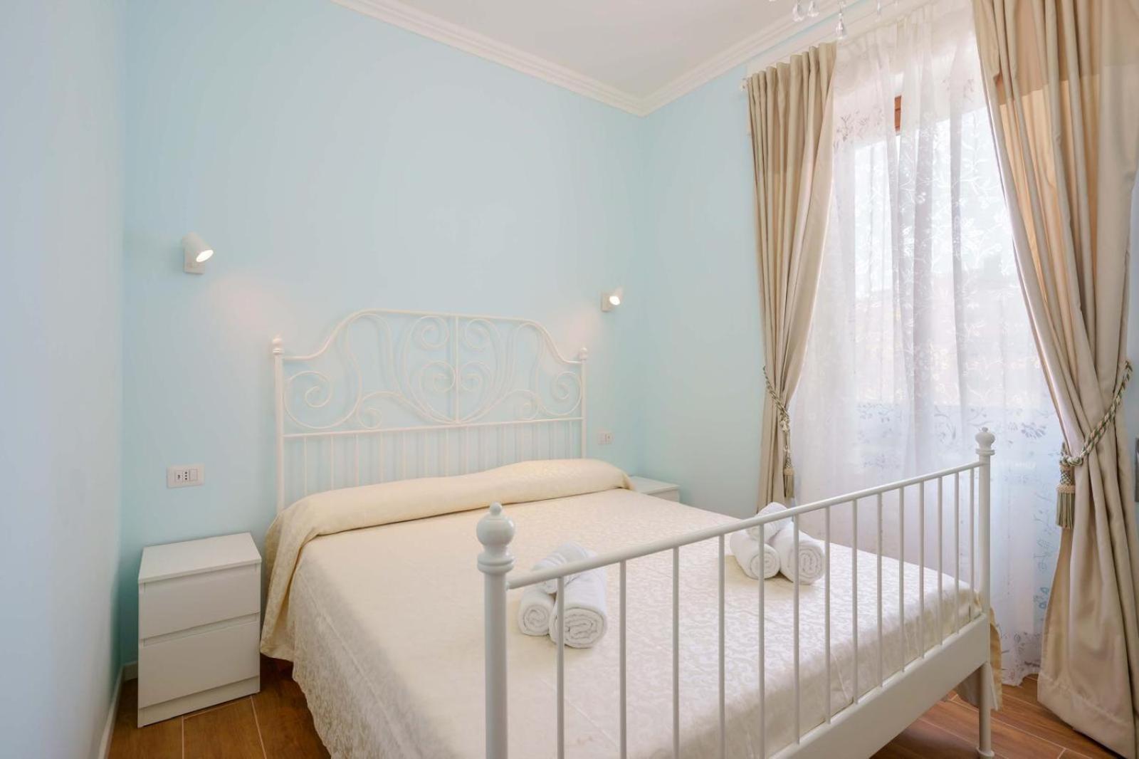 Al Teatro Lirico Hotell Cagliari Exteriör bild